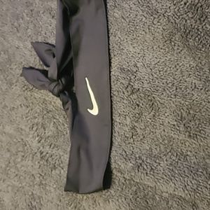 Nike head bandana
